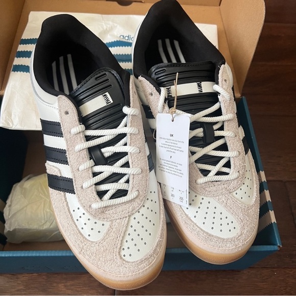 Bad Bunny Gazelle Indoor Black and White Shoes, Men Size 8 - Picture 5 of 7